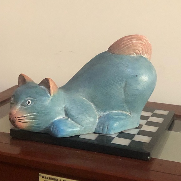 Wooden Handcrafted Blue Cat Figurine - Picture 1 of 10